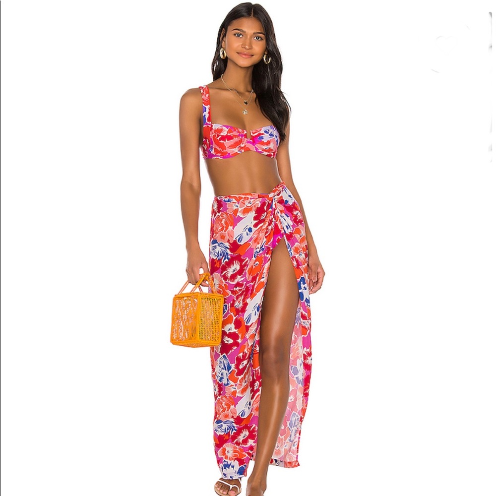L*Space Mia Coverup